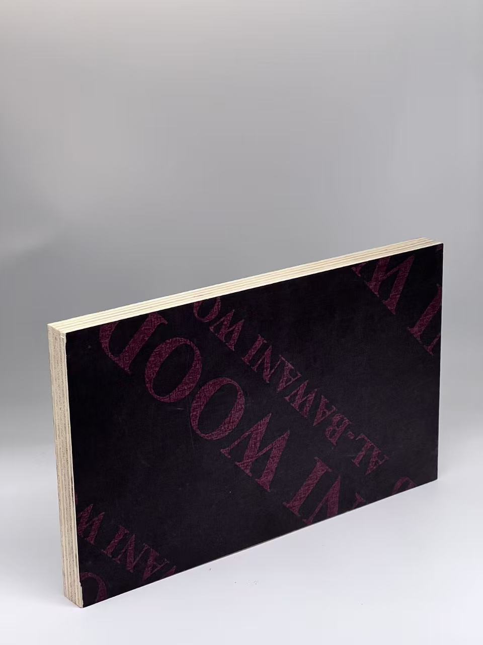 การประยุกต์ใช้ไม้อัดลามิเนตหนา 15 มม. ที่สำคัญที่สุดในอุตสาหกรรมคืออะไร