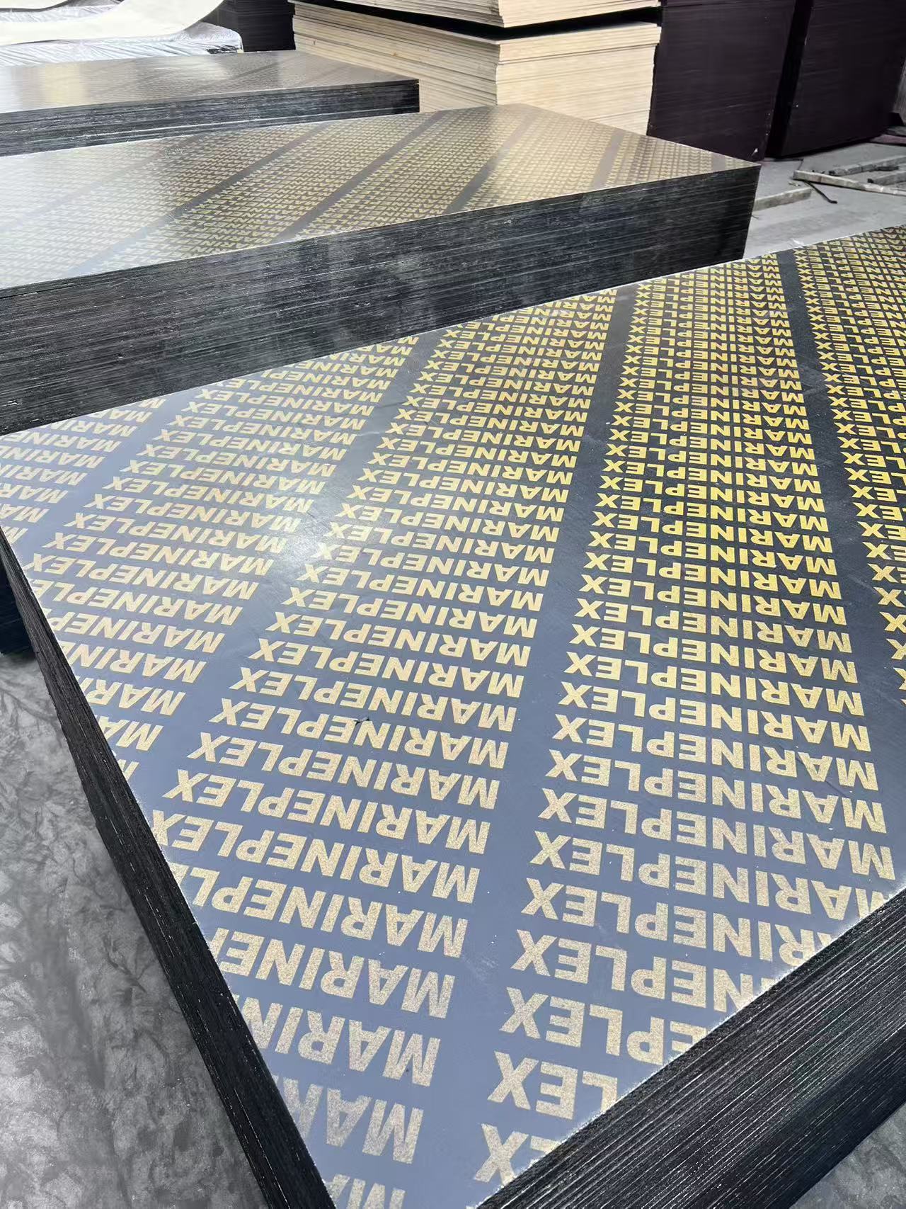 ซื้อไม้อัดคุณภาพสูงสำหรับงานคอนกรีตได้จากที่ใด