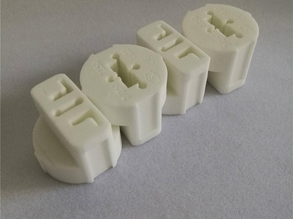 ח ceramics מתקדמים ברכב אנרגיה חדשה: חקירה