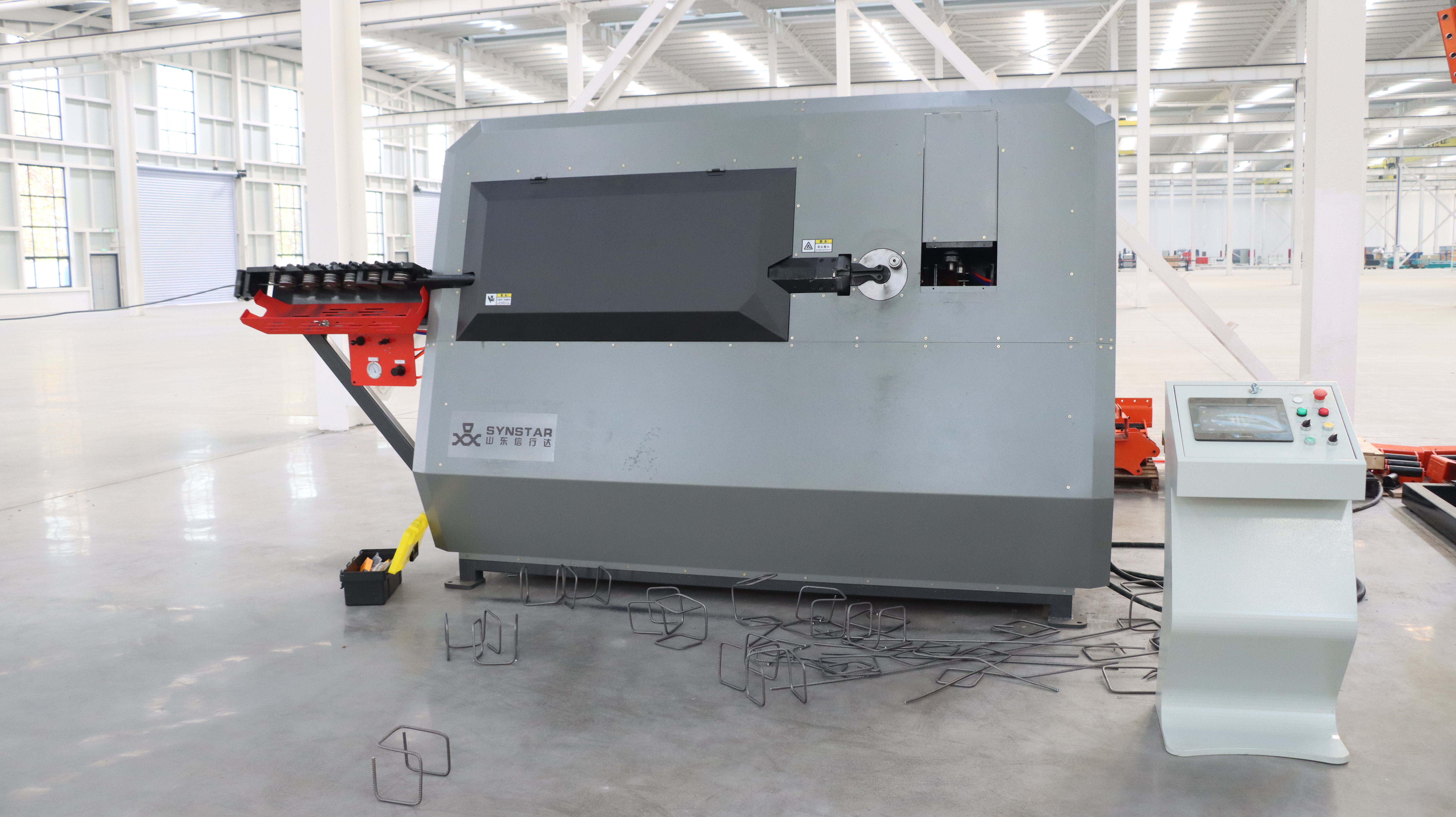 Inti tħobb din il-makina CNC għall-ibbenjied tal-armaturi?