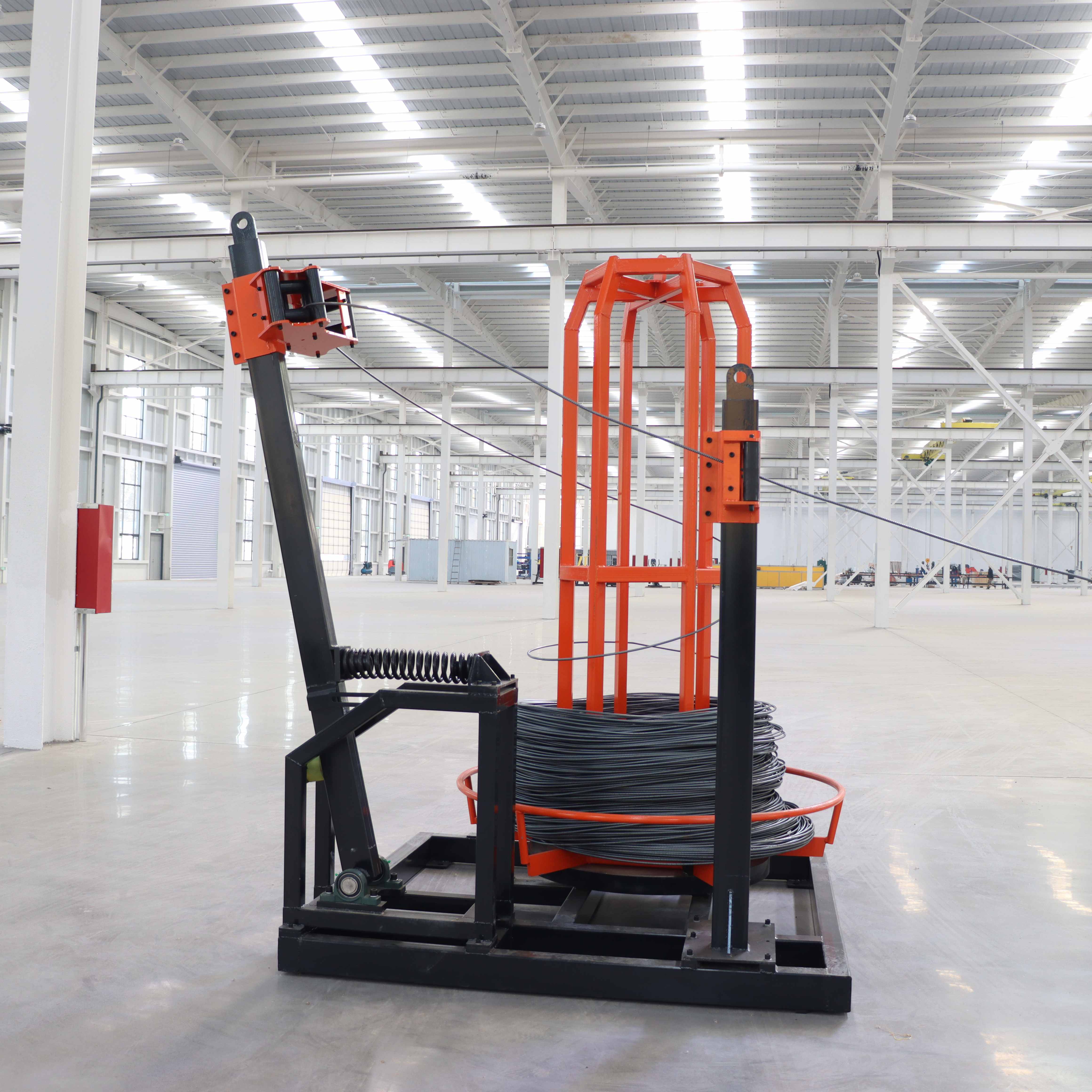 Framkatura għall-ibbenjatura tal-armaturi: L-artista mhux magħruf fil-karkass ta' binja.