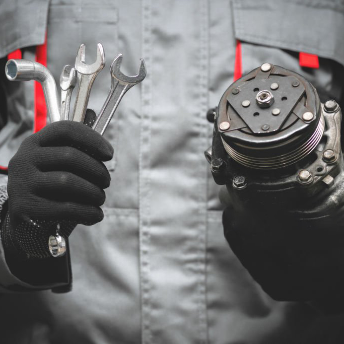 W jaki sposób zestawy narzędzi samochodowych poprawiają wydajność pojazdu i przedłużają jego żywotność