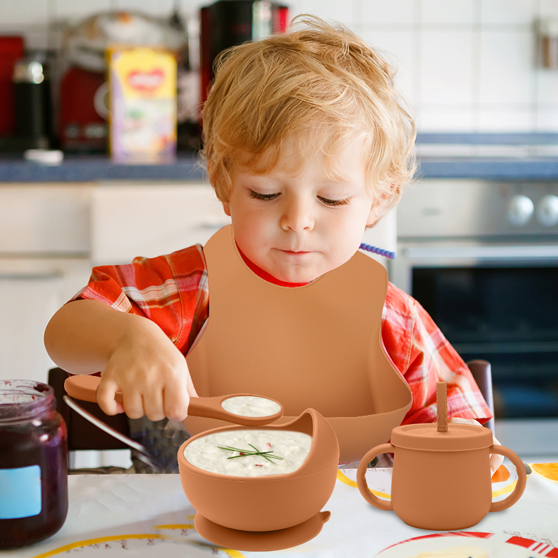 BPA-Free Silicone Baby Tableware: Your Little One's Dining Companion