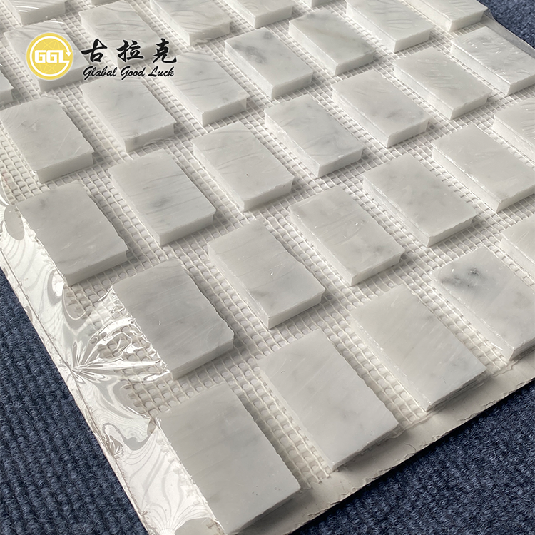 Natural Carrara White Marble Mosaic Tile for Wall Decor Outdoor Design
