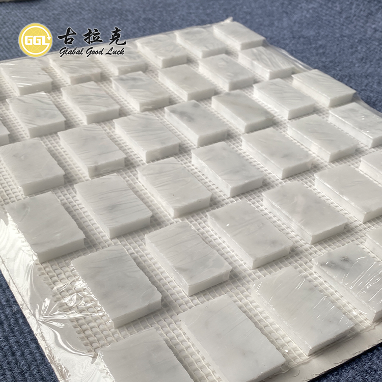 Natural Carrara White Marble Mosaic Tile for Wall Decor Outdoor Design