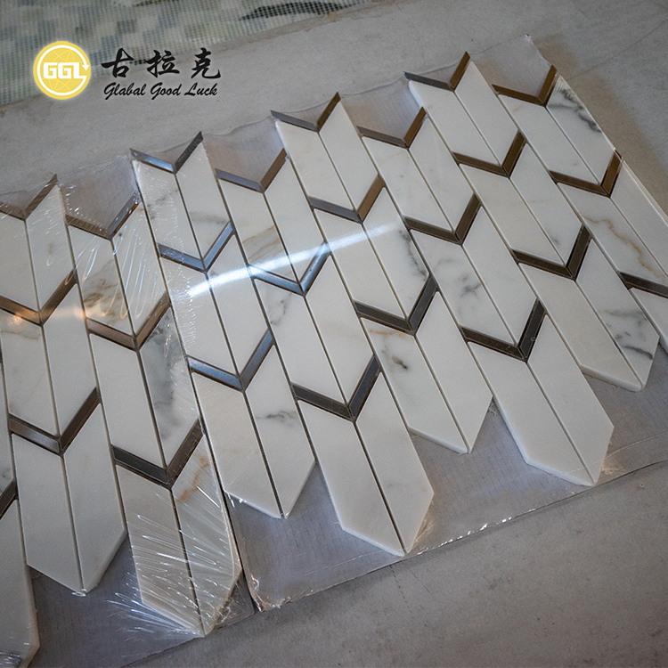 American Style Calacatta Gold Mix Stainless Steel Marble Arrow Shape Mosaic Tile for Bathroom/Living Room Wall/Floor Decor