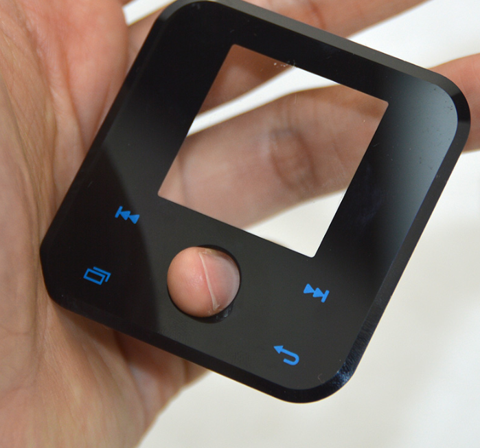 Brugerdefineret Skæring af Plastkontrolpaneloverlejring Membrantastatur Akrylfrontpanel til MP3 Forskellige Størrelser Brugerdefineret Bearbejdning