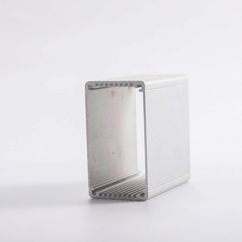 تصاميم مبتكرة وخدمة فعالة للحصول على profile الألومنيوم