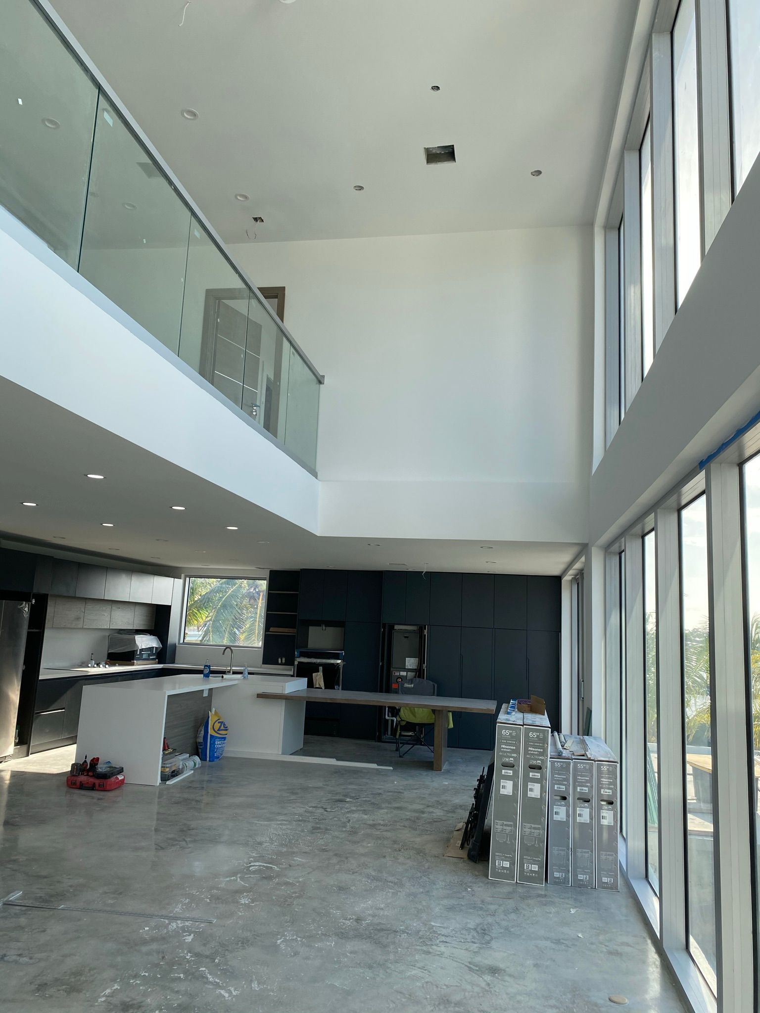 DBM Aluminum U Channel Glass Railing for Decks/Balcony with 10-22 mm glass factory