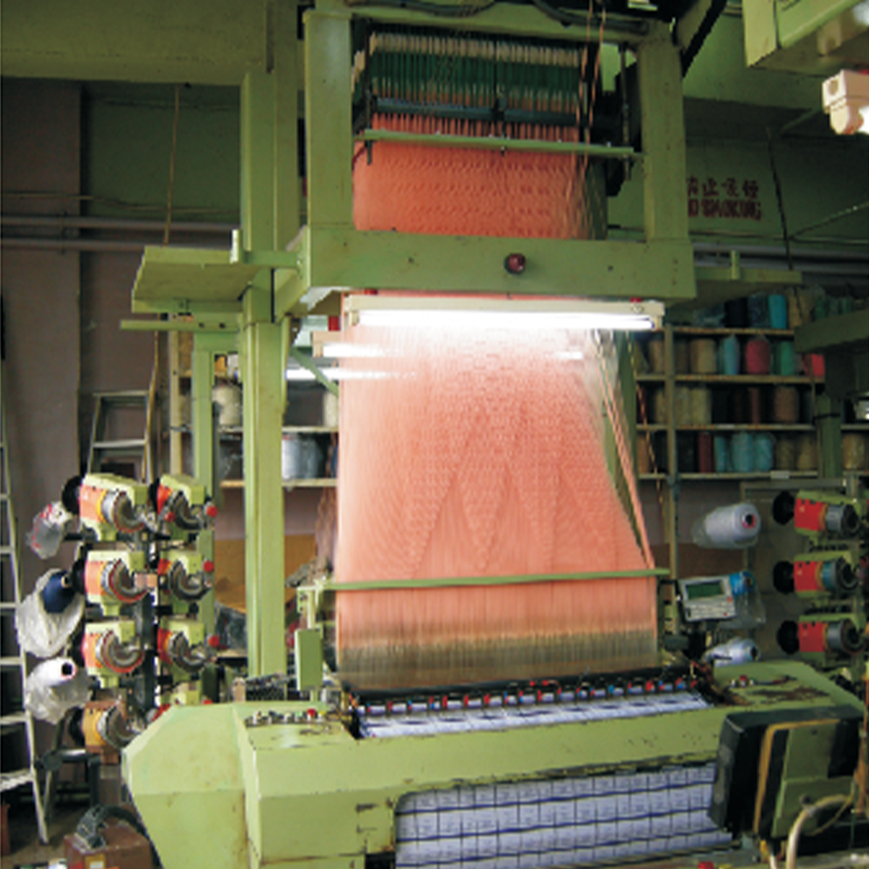 เส้นทางอันซับซ้อนของการเปลี่ยนแปลงเส้นใยให้กลายเป็นผ้าสำเร็จรูป