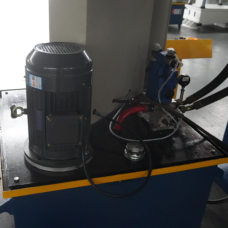 Movable Worktable Nadun 300T Gantry Hydraulic Press Machine supplier