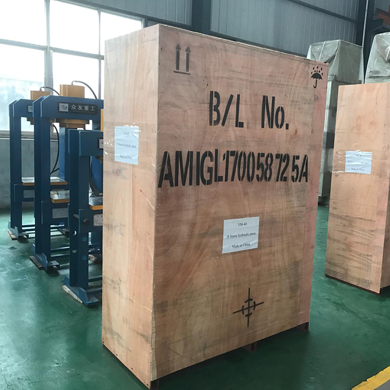 Movable Worktable Nadun 300T Gantry Hydraulic Press Machine details