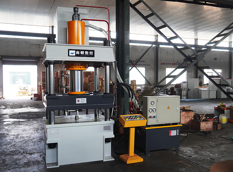 High Precision 100 ton 160ton 200t workshop 4 column hydraulic press pressing machine 200 ton for sale details