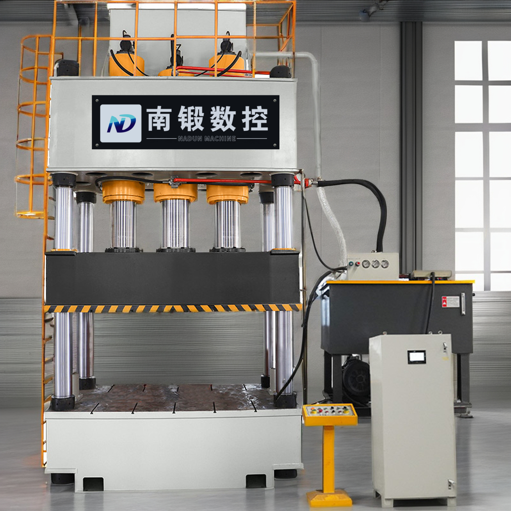 ودع العمل اليدوي واستمتع بقص أسرع باستخدام المقصات الهيدروليكية