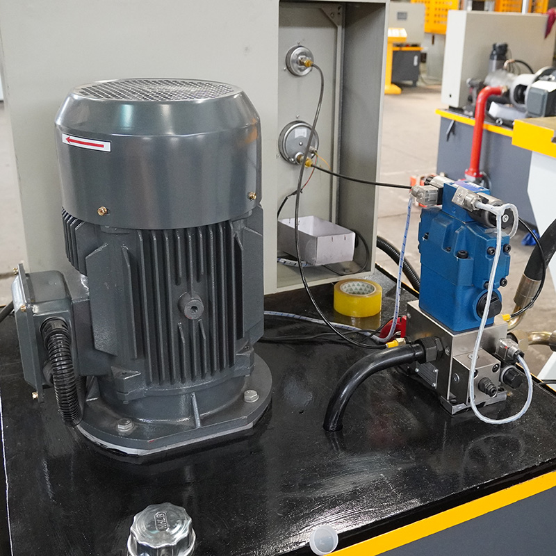 Nadun 200t Single Column C Type Press Machine With Four Column Guiding manufacture