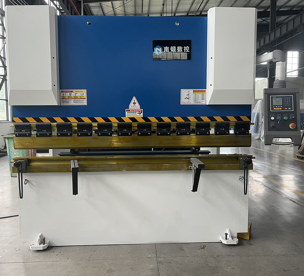 Nadun 125T*2500mm (NC) hydraulic press brake