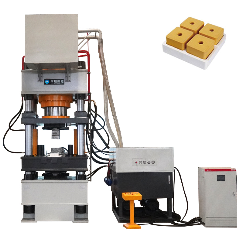 машина для виготовання брикетів солі для тварин