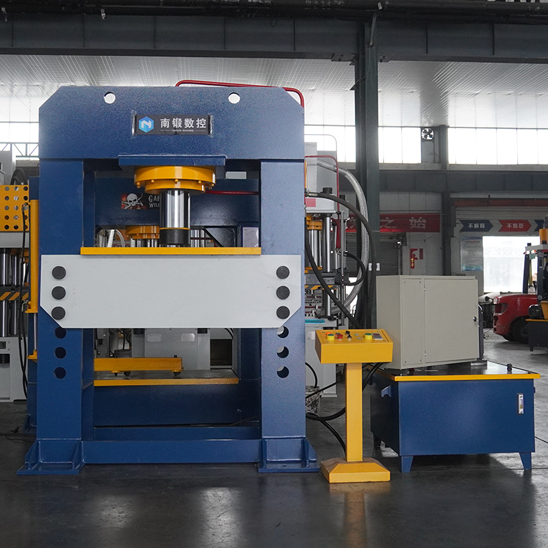 Movable Worktable Nadun 300T Gantry Hydraulic Press Machine supplier