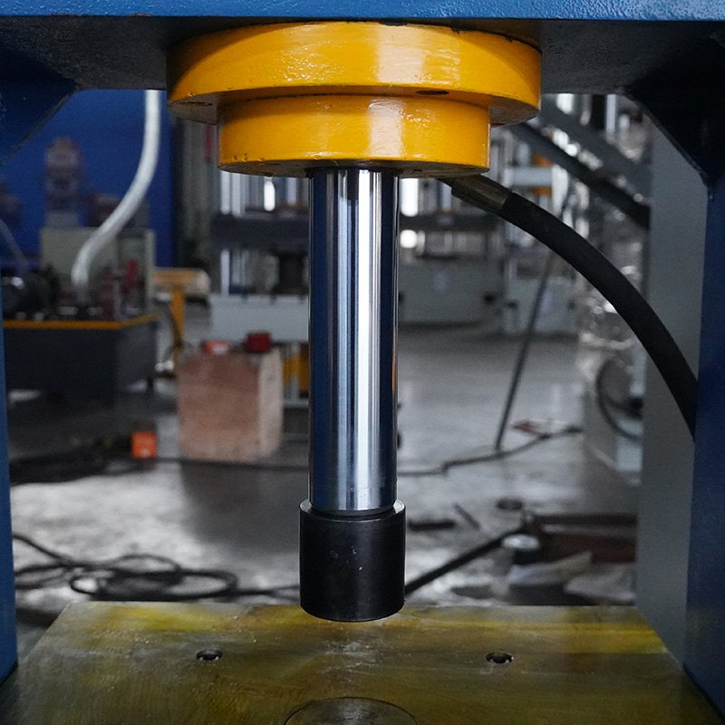 Nadun 20T Gantry Hydraulic Press Machine With Movable Worktable  details