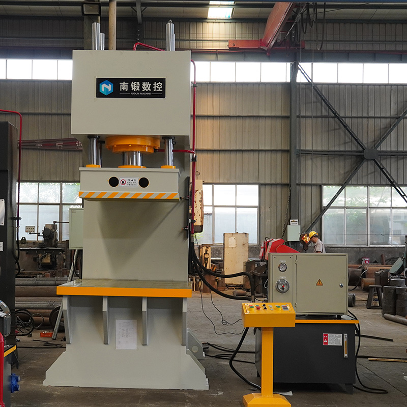 Nadun 200t Single Column C Type Press Machine With Four Column Guiding details