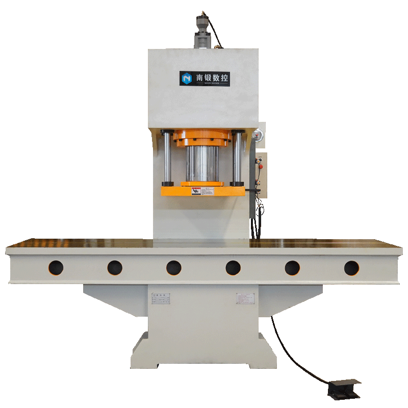Sentiasa pastikan alatan anda berada dalam penjajaran yang betul.