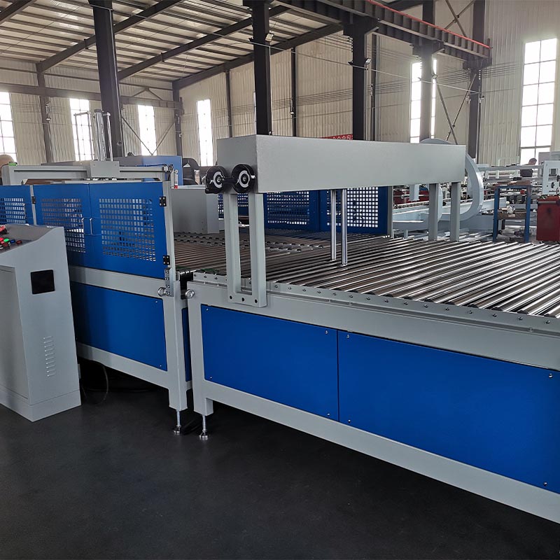 العوامل المؤثرة في سعر ماكينة صنع الصناديق المموجة الأوتوماتيكية