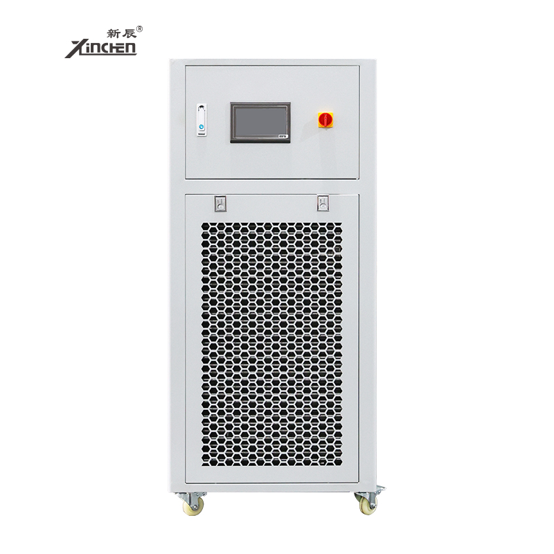 Lab-Scale Chiller - Compact and Efficient for Scientific Research