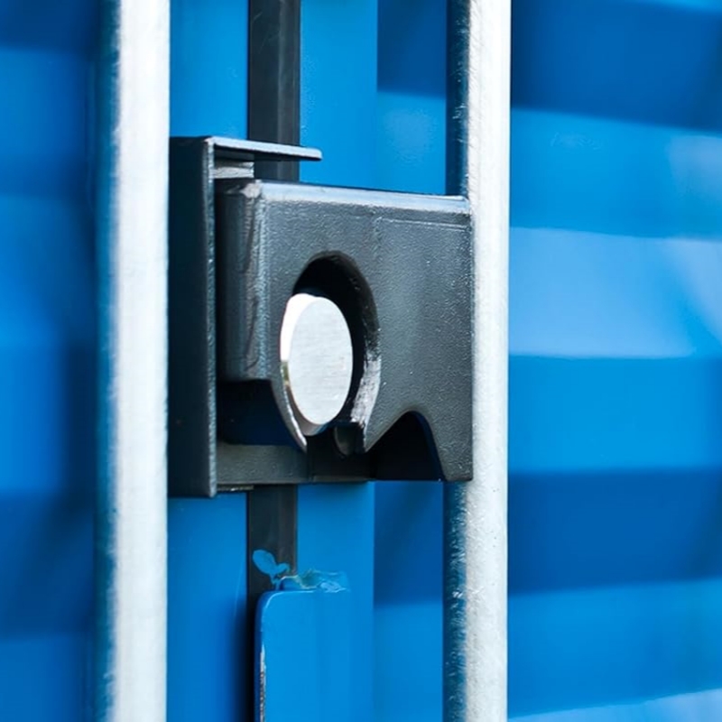 Féinphlé go hiontaofa na stóráilí le rampa forghabhála coimeádta speisialta