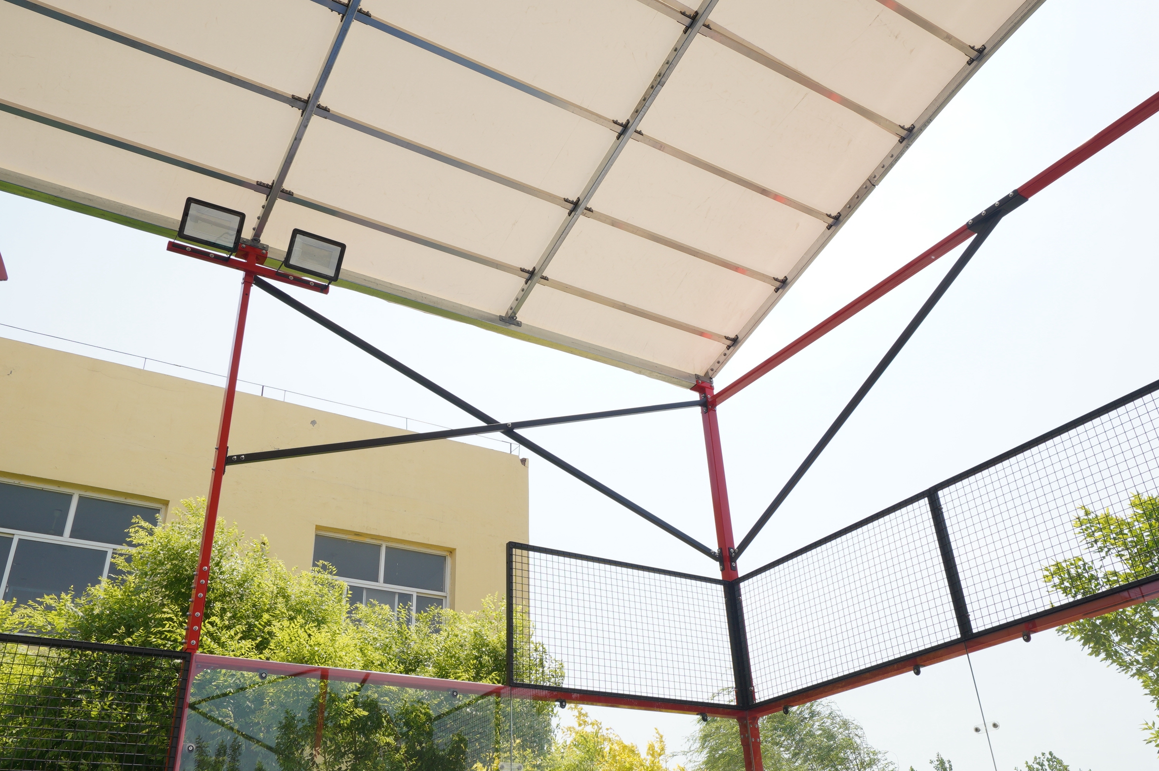 How to Choose the Right Paddle Court Roof