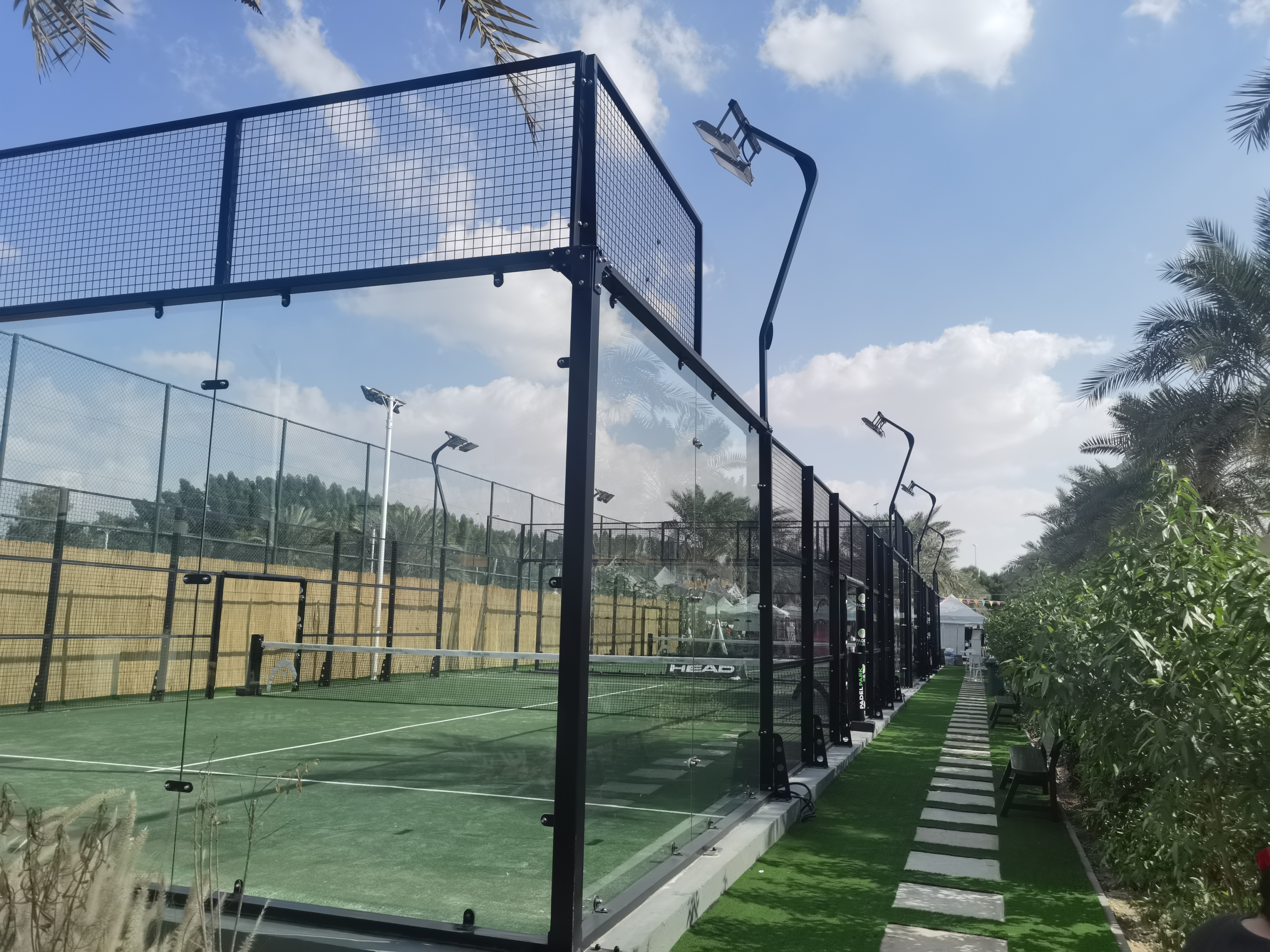 עיצוב חסכוני במקום וגמישות התקנה  