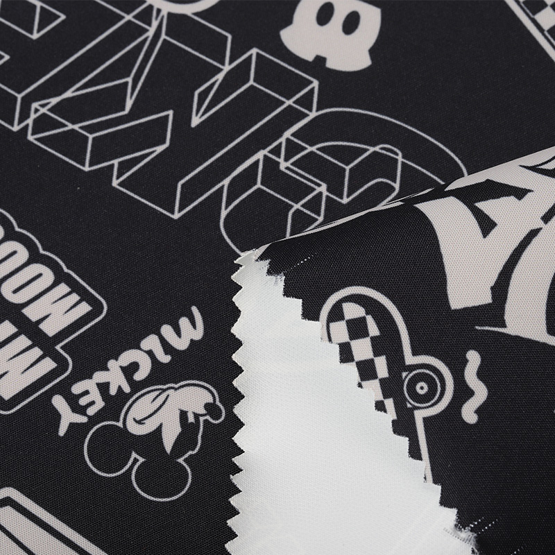 Ang kakayahang maging multiprong gamit ng mikro poliester na tela sa moda at damit para sa pagsasport