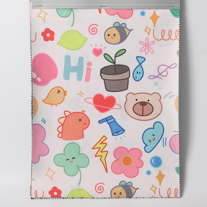 Recipere modum et functionem cum designis tendentibus in tecto impermeabili et leviore.