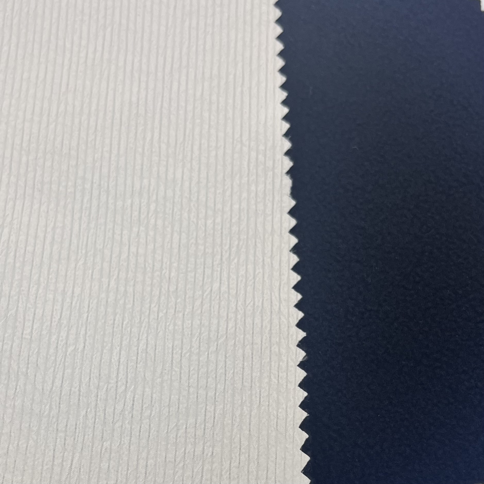 Tövbəlik pantolon üçün lüks seçim