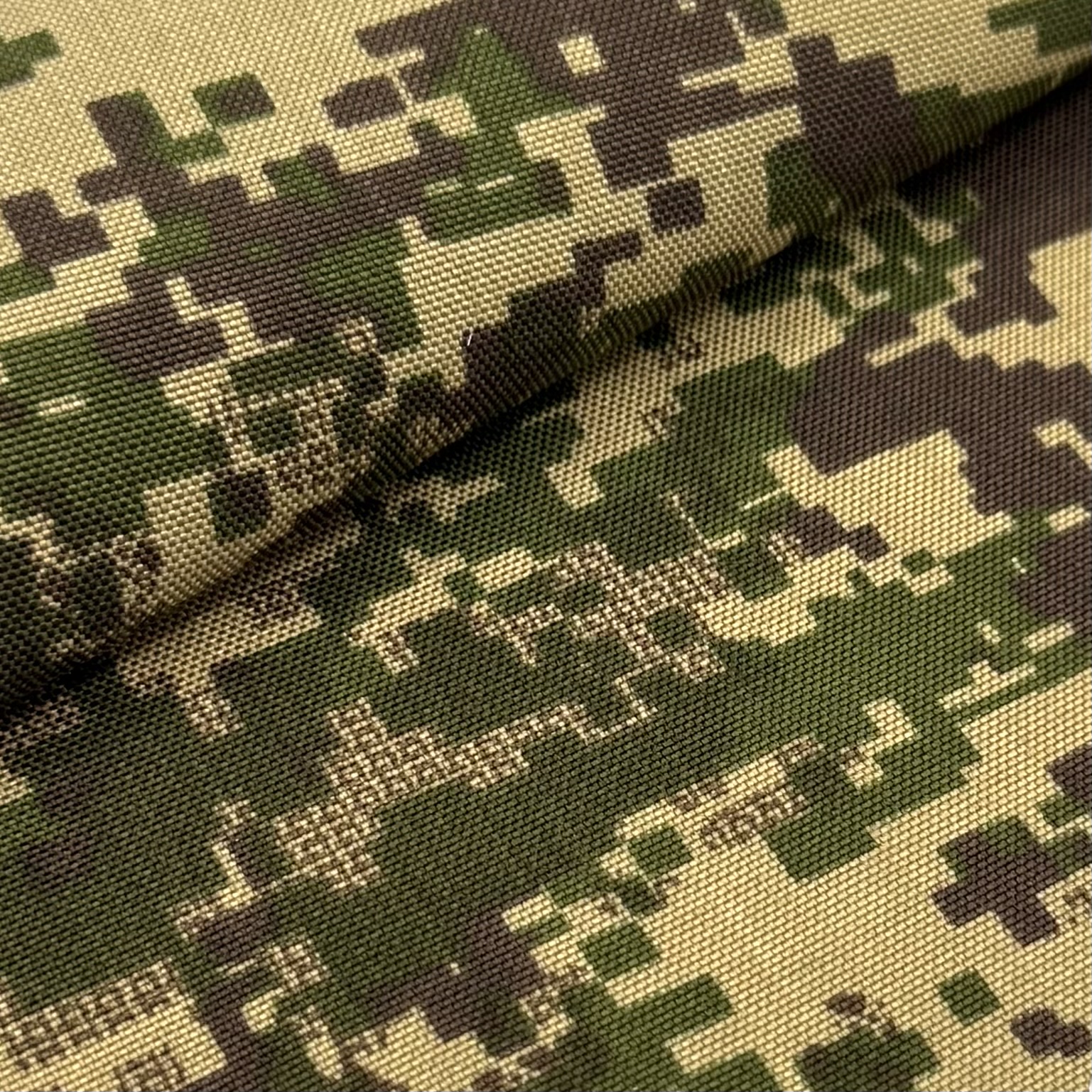 Profesional və tamamlanmış kiyafət yaradarkən qatıq rolu