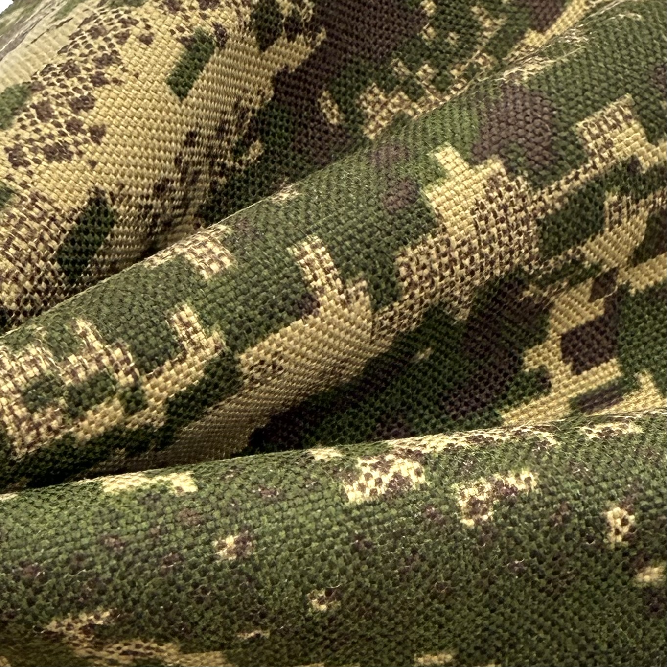 Su sızdırmayan köynək materialı bütün havaşarlı avantyurlarınız üçün mühüm.