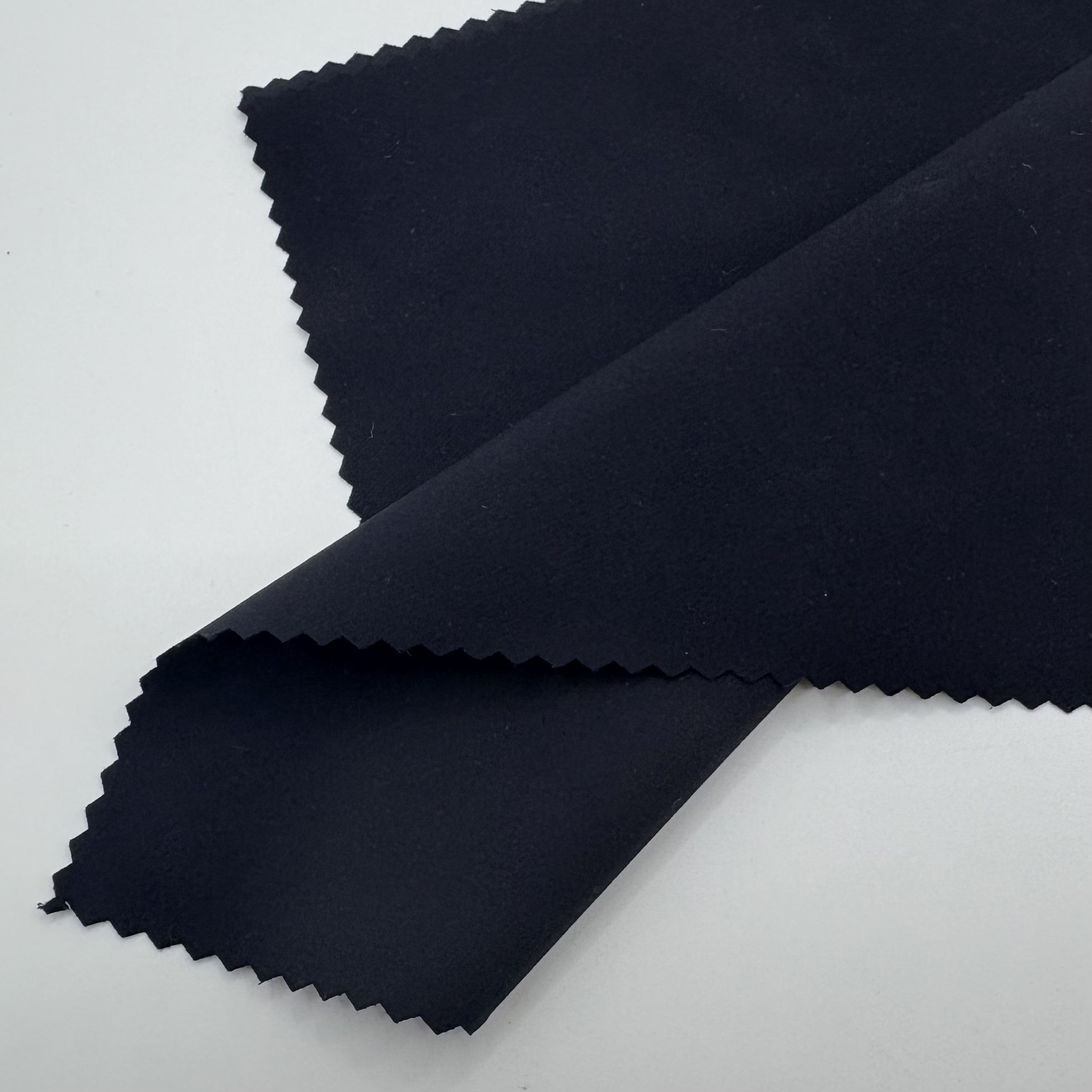 Pantolonlar üçün ən yaxşı materialı aşkar etmək