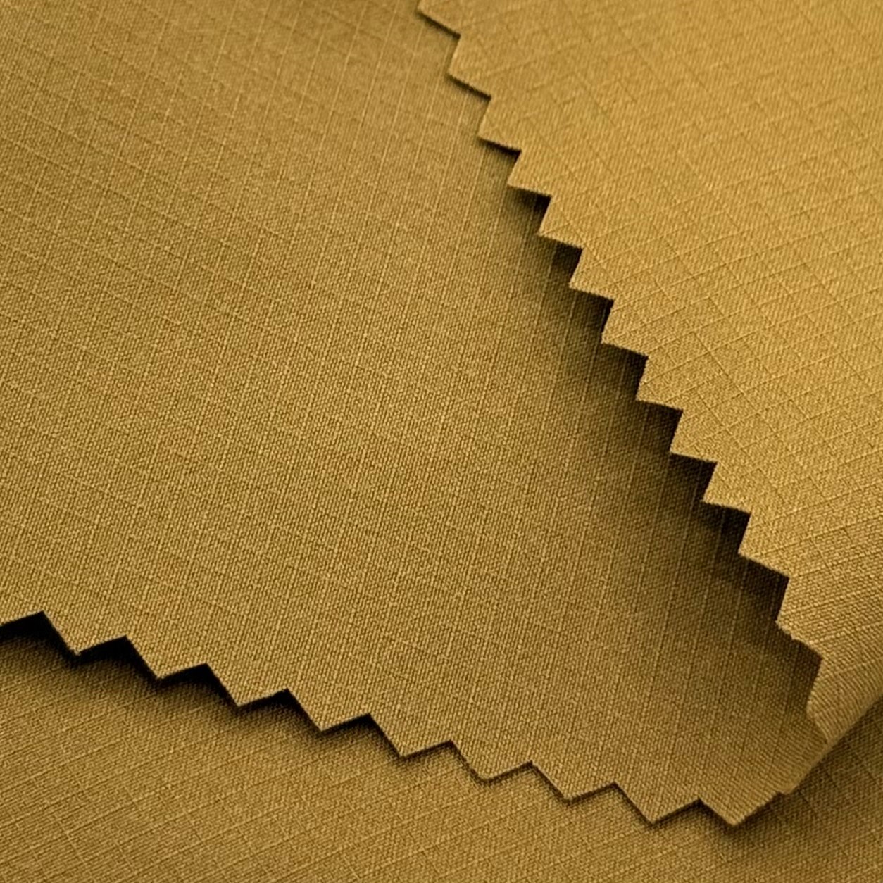 Əlçatan qiymətlərə yüksək keyfiyyətli poliester və spandex qarışımı parçaları harada tapmaq olar
