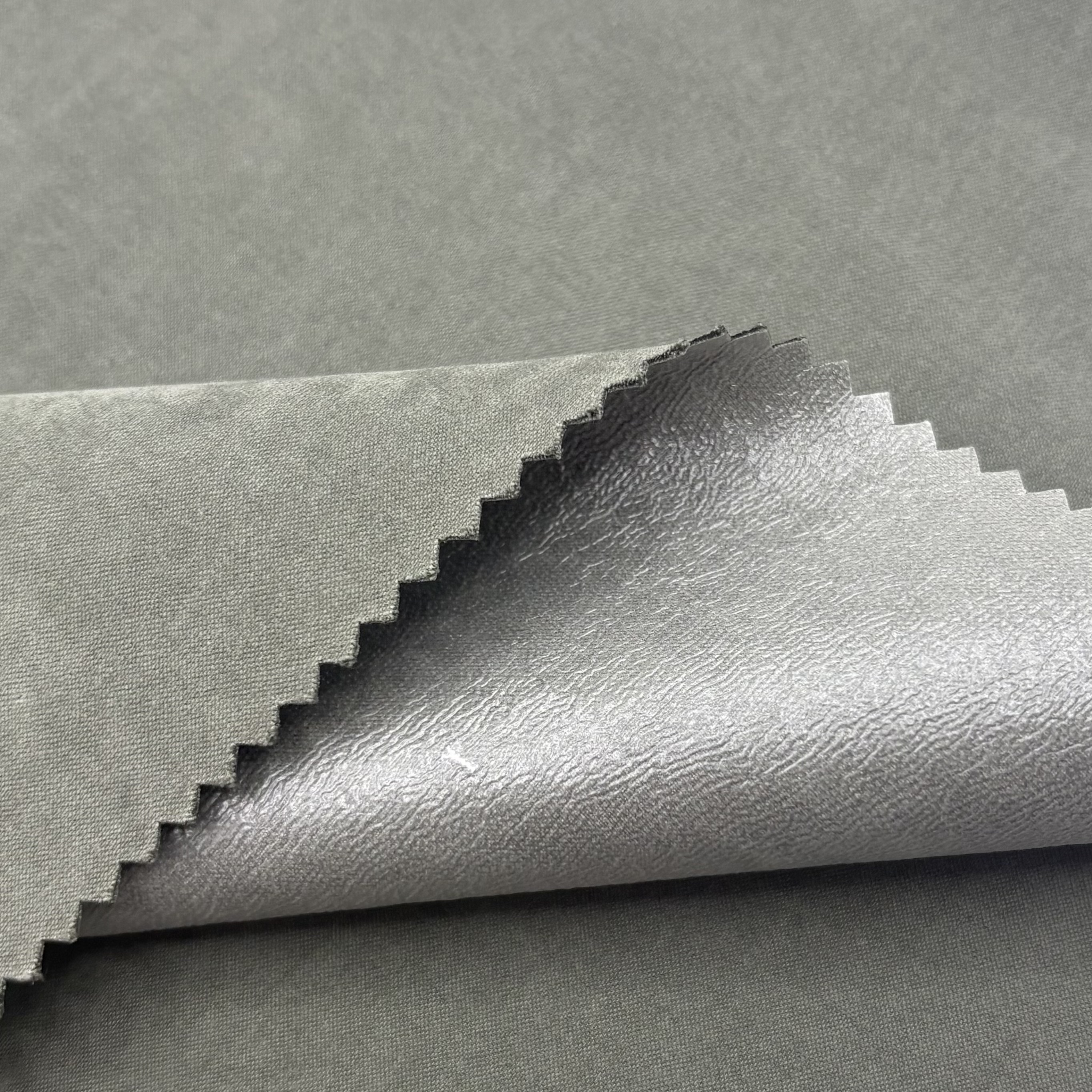 Moda Ilə Yönələn Pantolonlar Yaratmaq Üçün Trendi Mədənlər