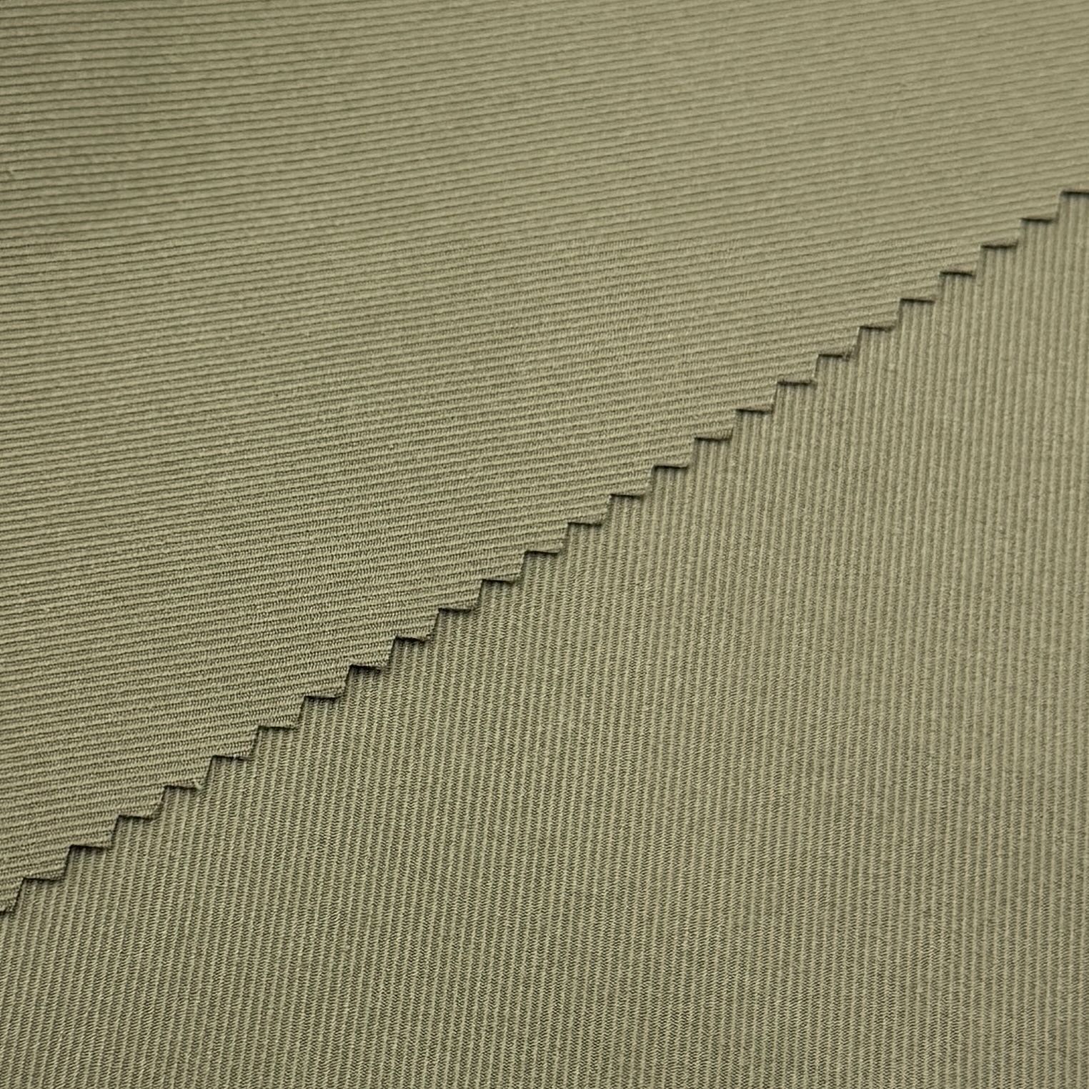 Sürdürülebilir modellər üçün ekoloji dostu streç poliester spandex parçasını necə təmin etmək olar?