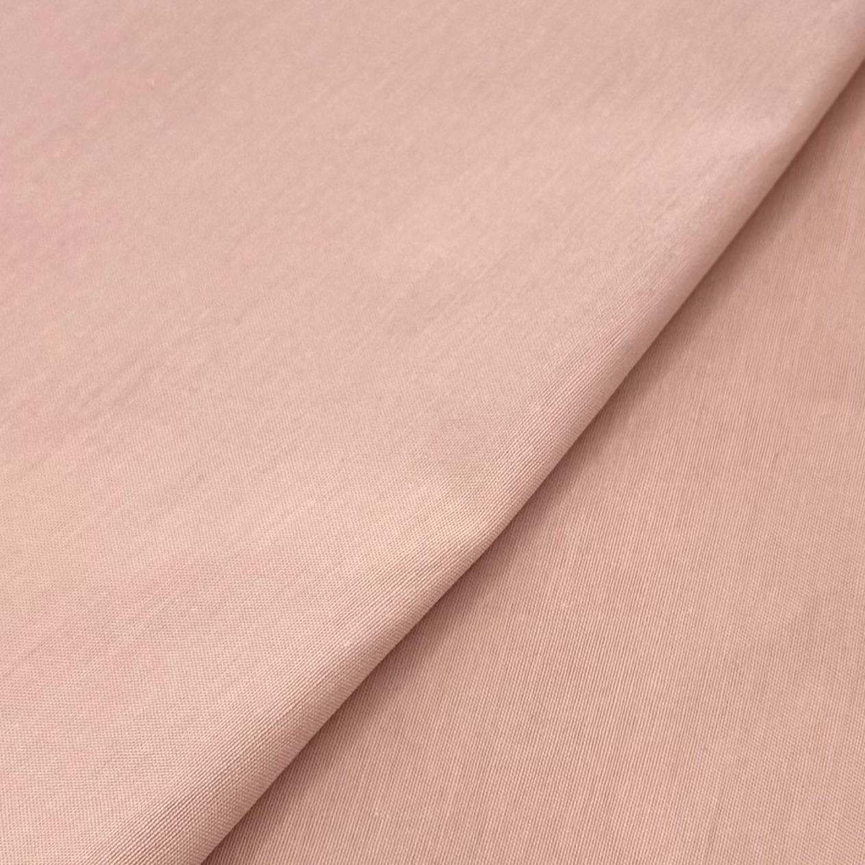 Yüksək keyfiyyətli toptan naylon materiallı parçanı harada tapmaq olar?