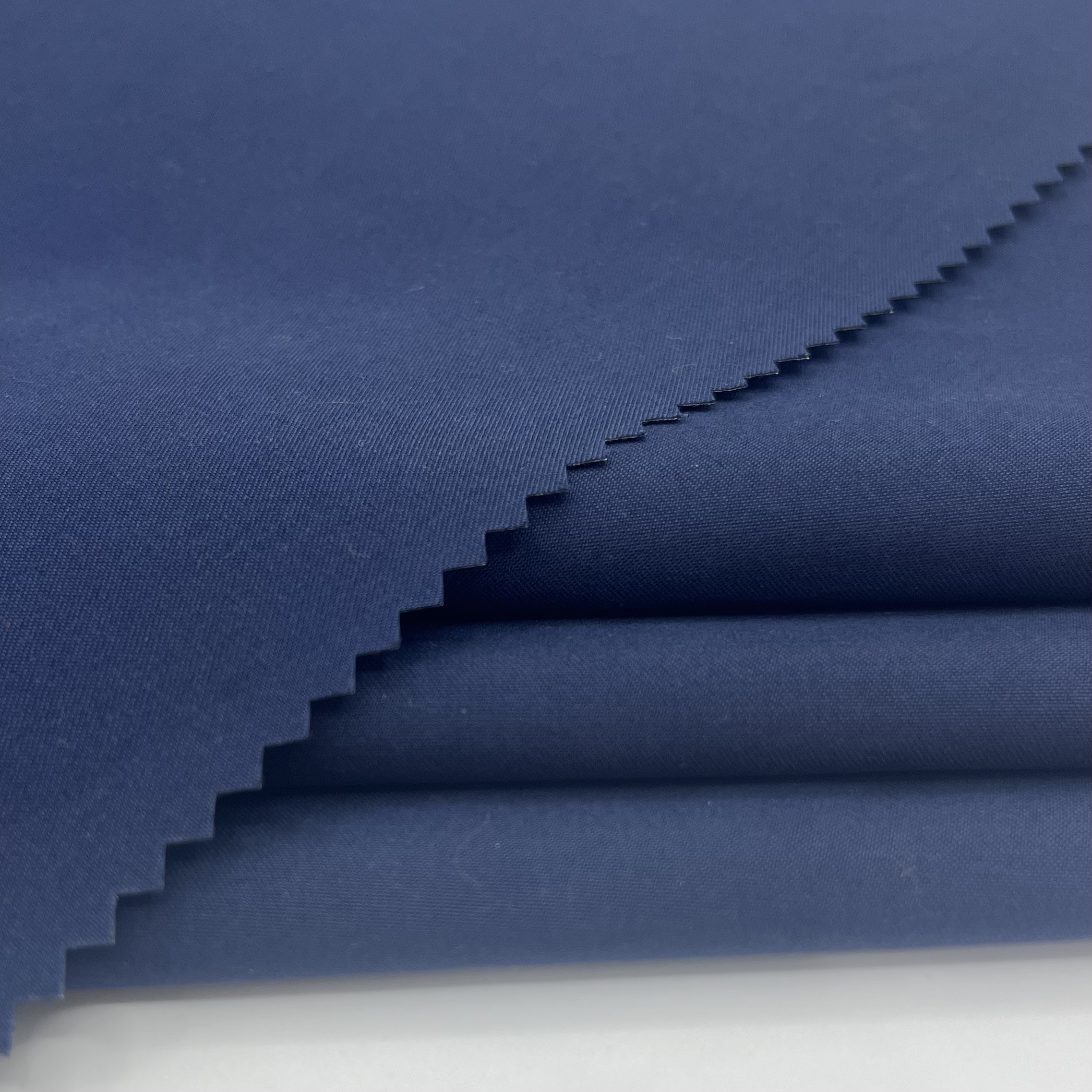 Ofisiy pantolonlar üçün ideal qatı tapmaq