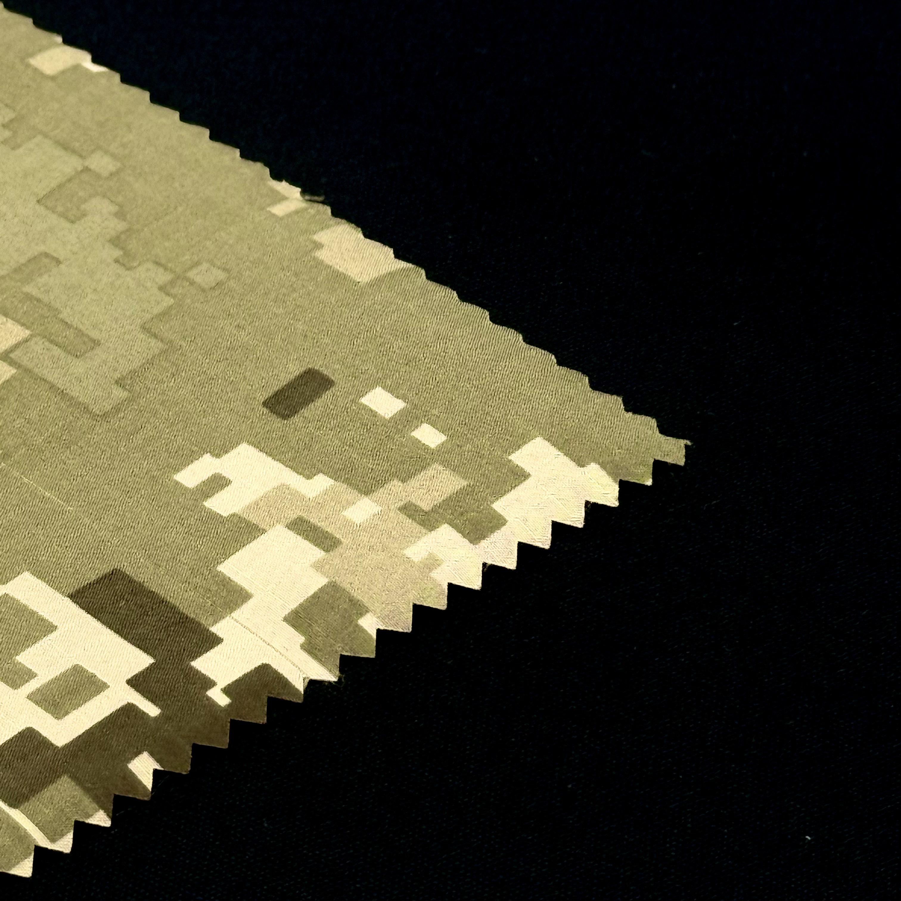 Dayanıqlılıq, nəfəs alırlıq və rahatlıq üçün ən yaxşı trekking pantolonu qarışıqlarını aşkarlayın