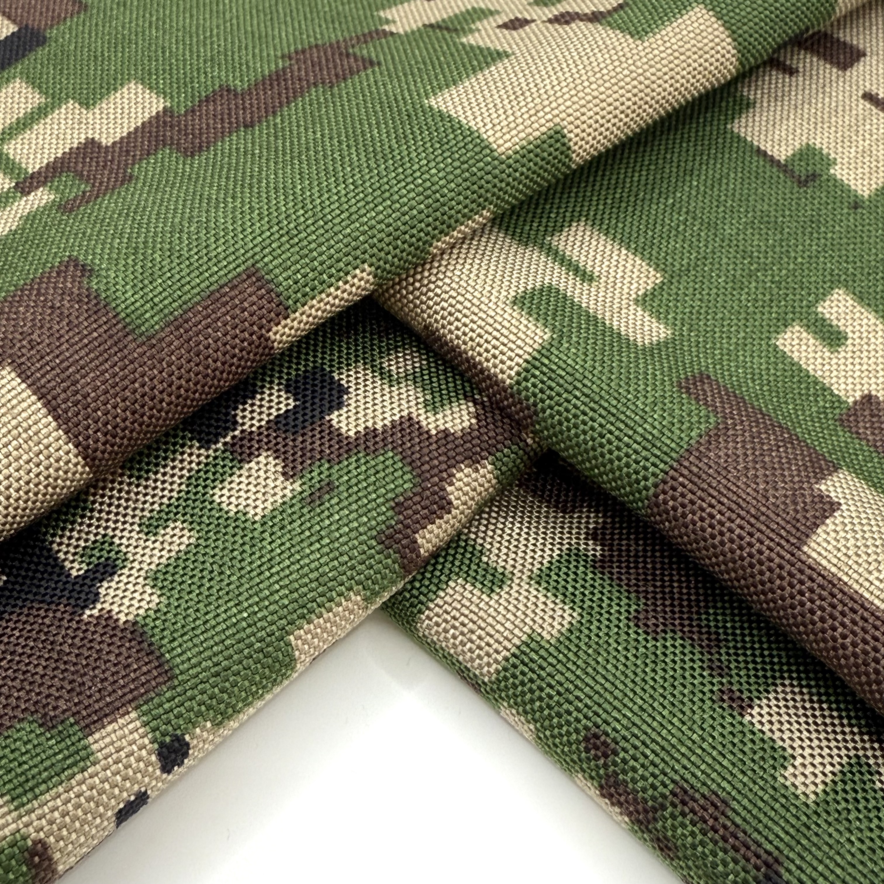 Cordura tekstili rəqabətli parça bazarında necə fərqlənir?