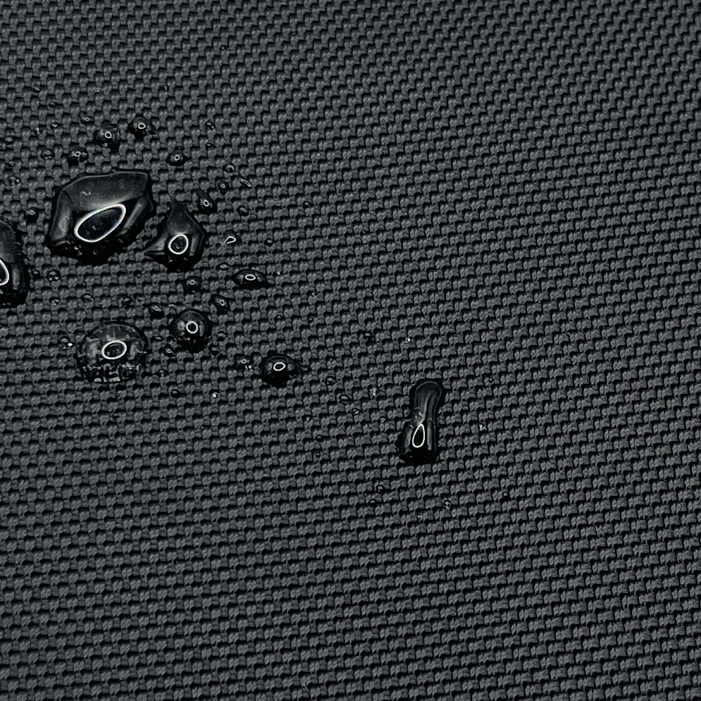 Qaraməlum Rengi Xalçalar Dokusu ilə Sezonu Qabul Edin