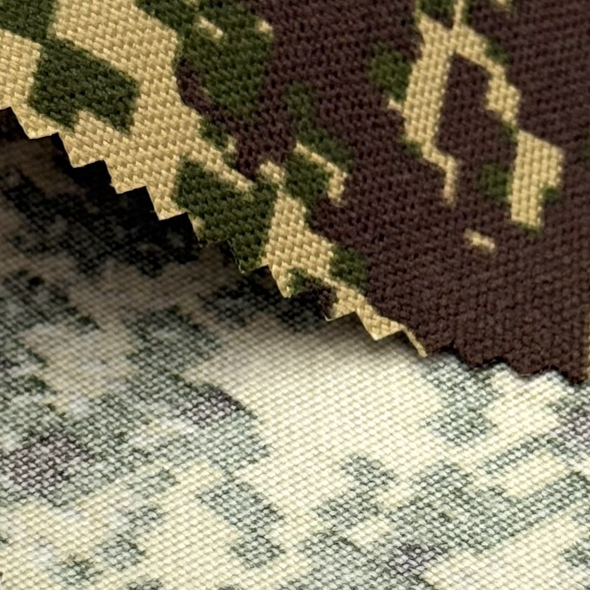 Wicking fabriğinə və uygunsuz rütubətdən vaxtın gəlməsinə söyləyin