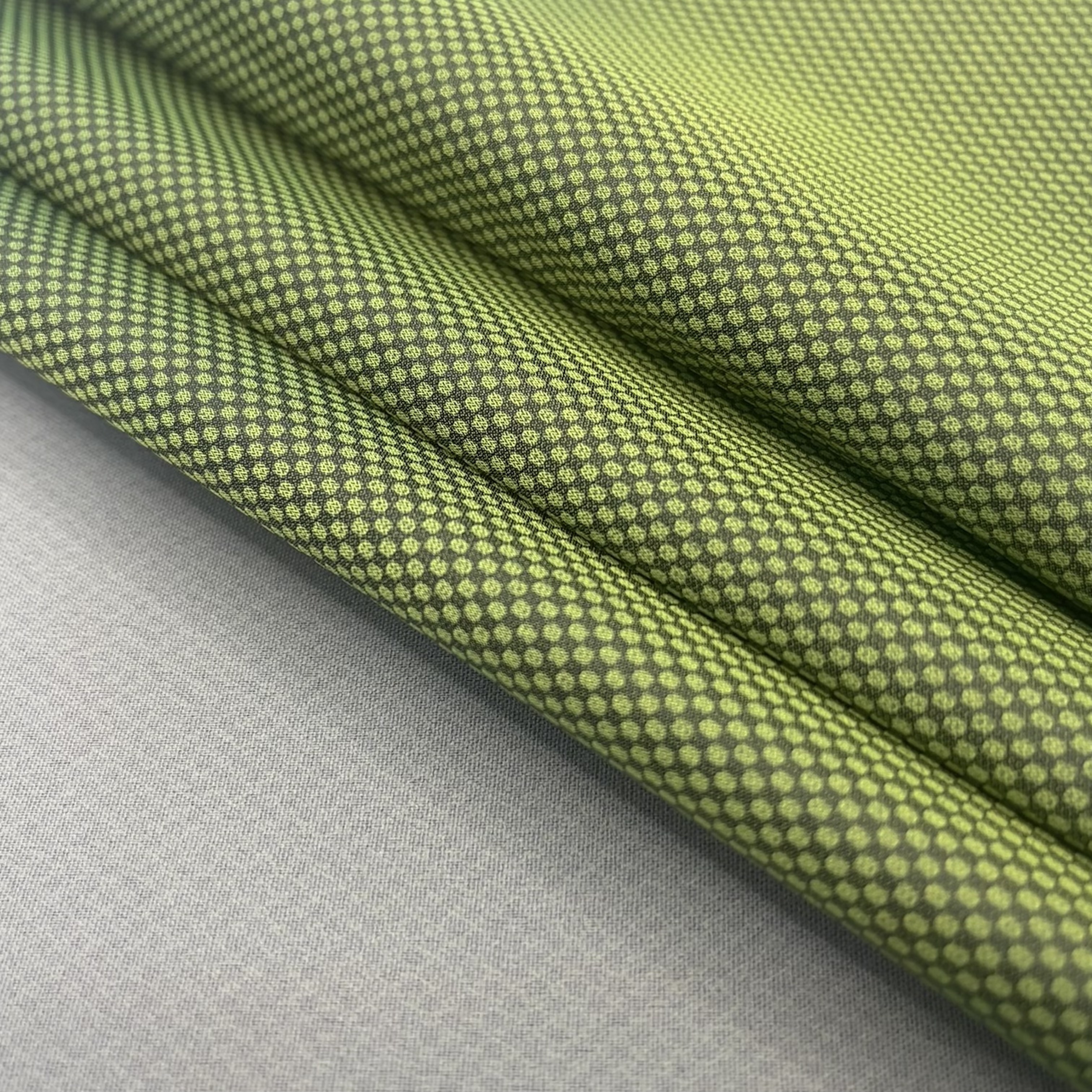 20D*40D Nylon Qrafin Balpetiyi ilə Oeko parçası