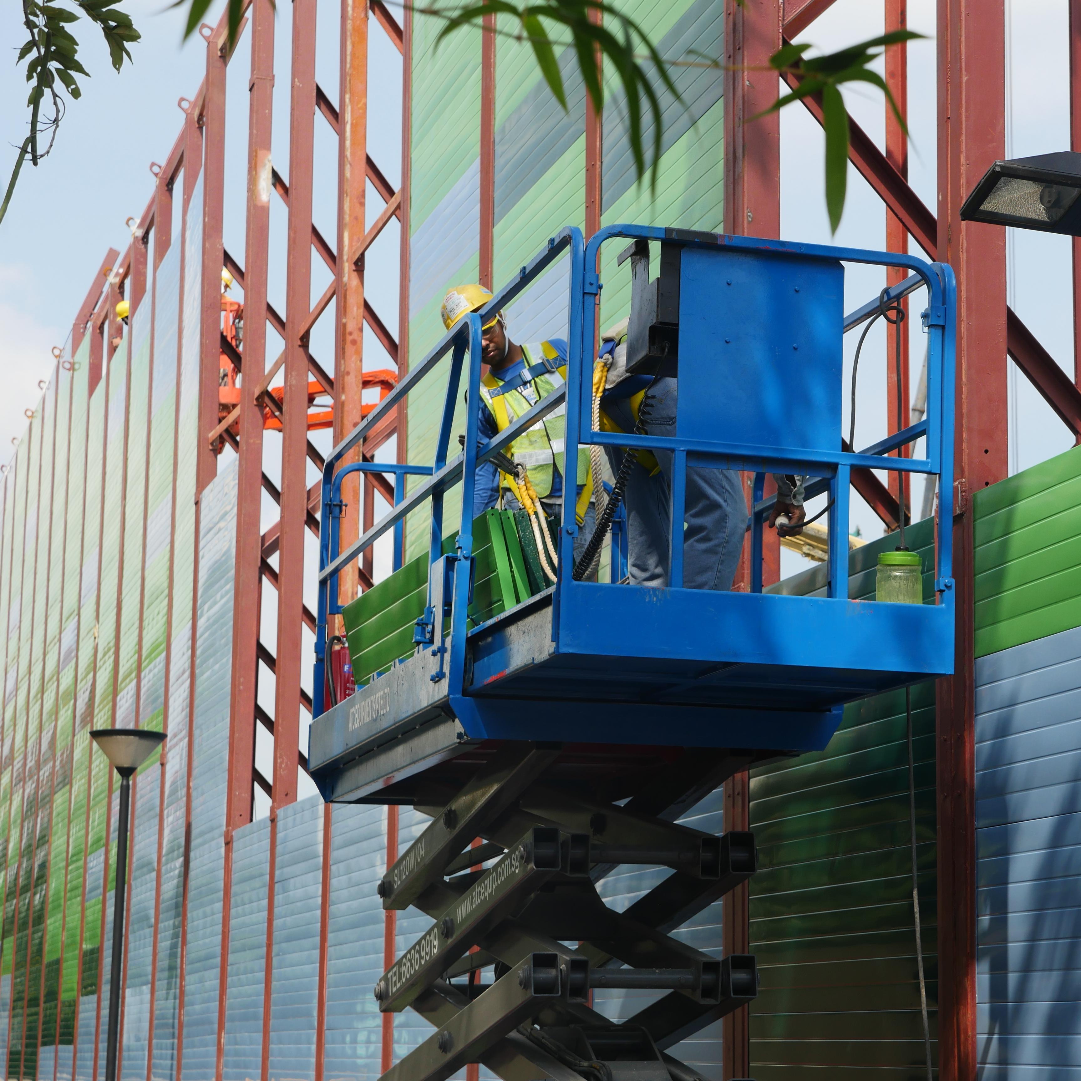 Tingkatkan Keamanan dan Produktivitas Pekerja dengan Produk Penghalang Suara Kami