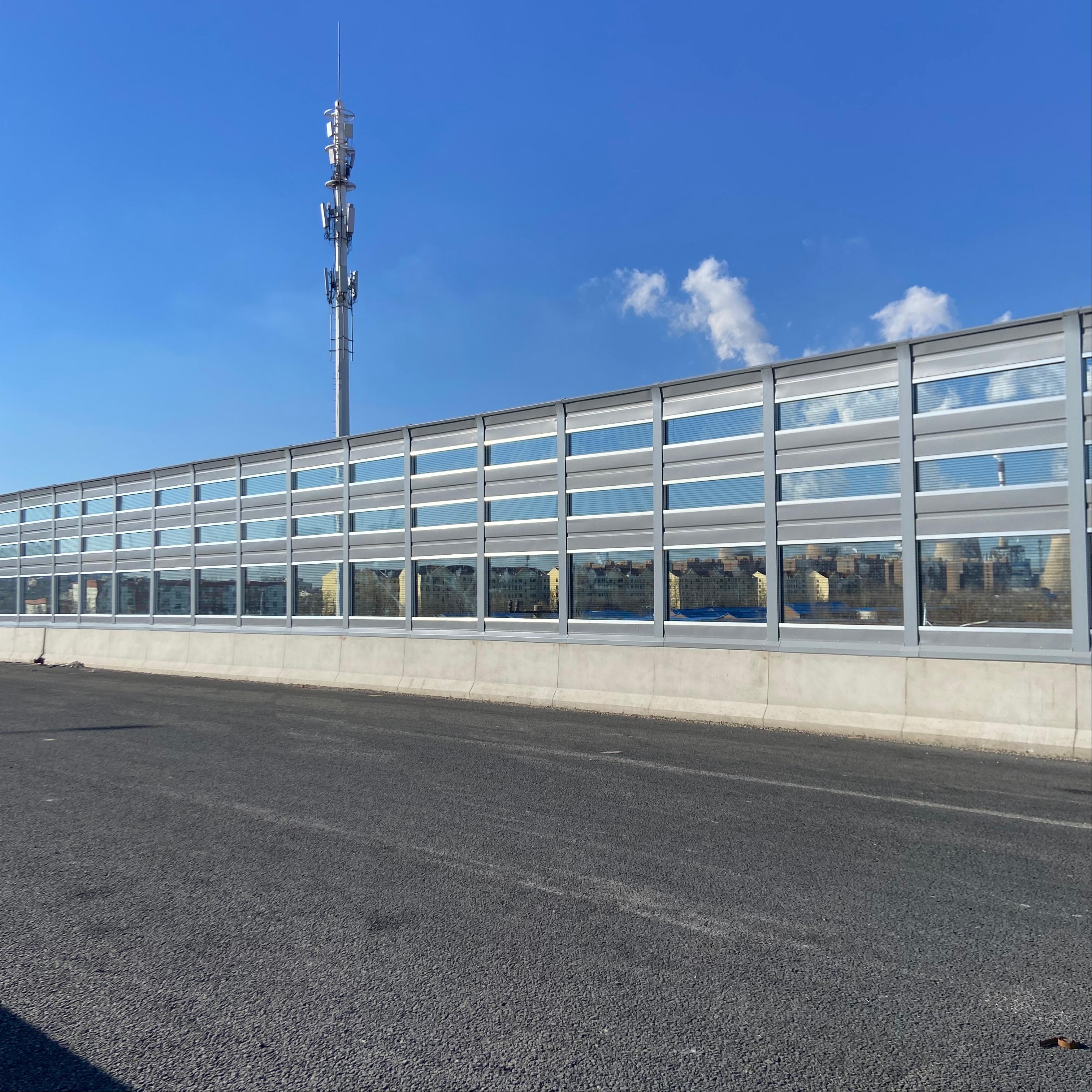 Memilih Penghadang Kebisingan Jalan yang Sesuai untuk Alam Sekitar Anda