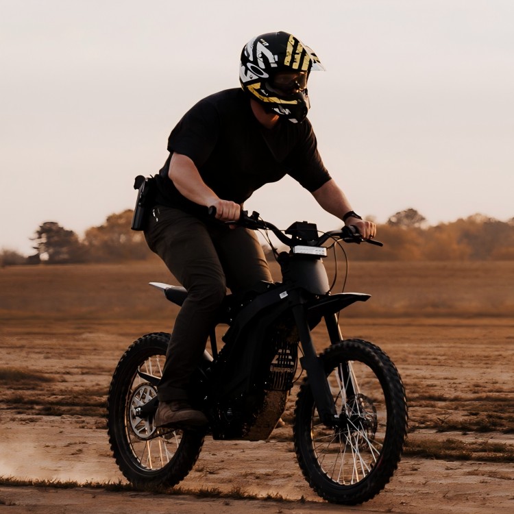 Electric Motorcycles: The Future of High-Speed Commuting