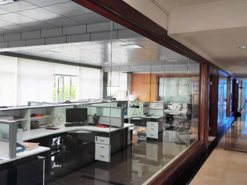 Аракеттерди алыстан чечүү жана чечим